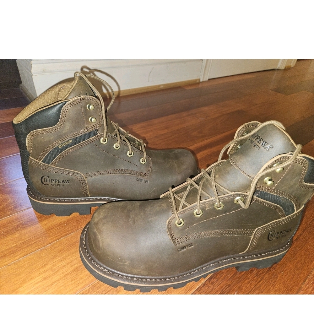 NEW & NEVER WORN Chippewa Men's Brown Leather Boots Size 10